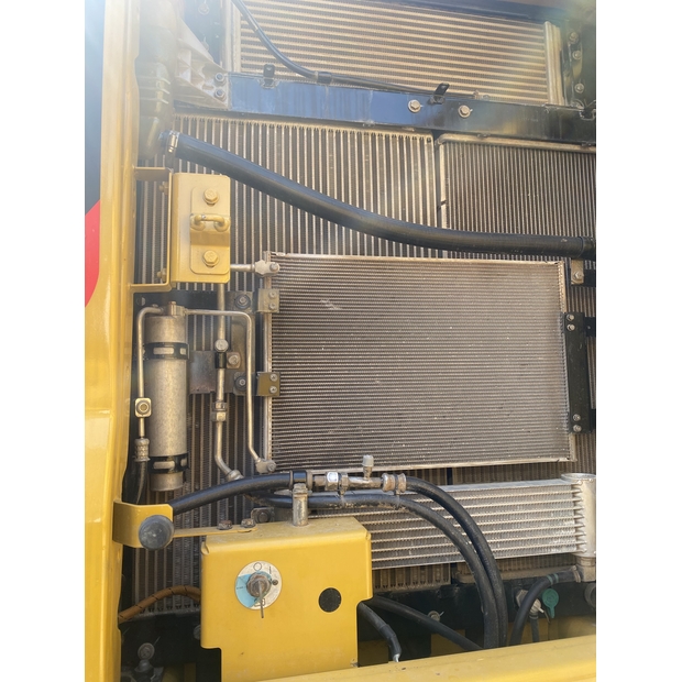 2023 Caterpillar 320GC-44878024