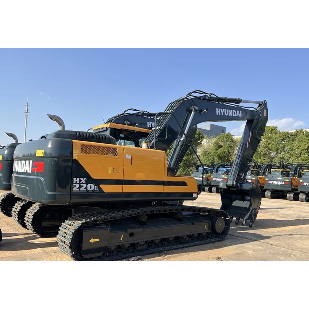 2024 Hyundai 220HD-44878039