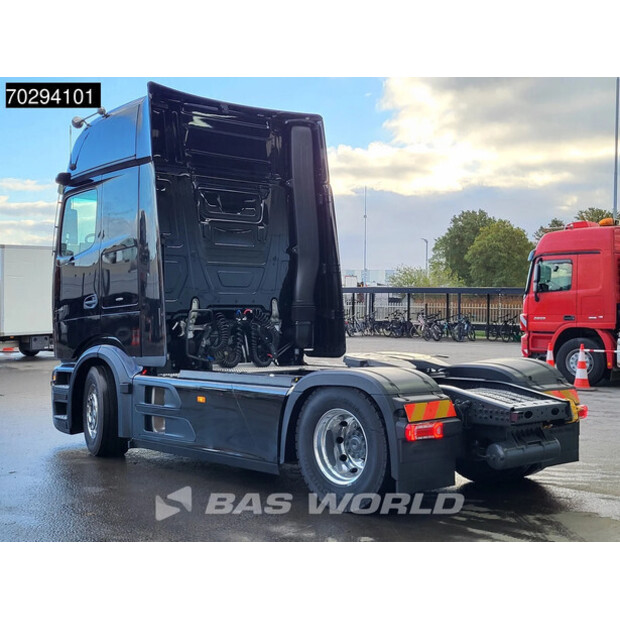 2025 Mercedes-Benz Actros 1863LS-44878117