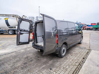 2020-peugeot-expert-2-0-hdi-44878160