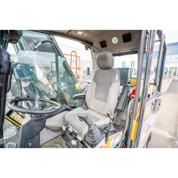 2017 Volvo EW160E-44878196