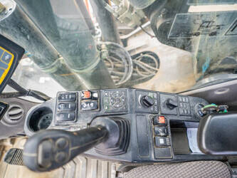 2017-volvo-ew160e-1403917-44878199