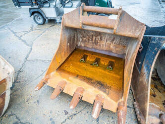 2017-volvo-ew160e-1403917-44878204