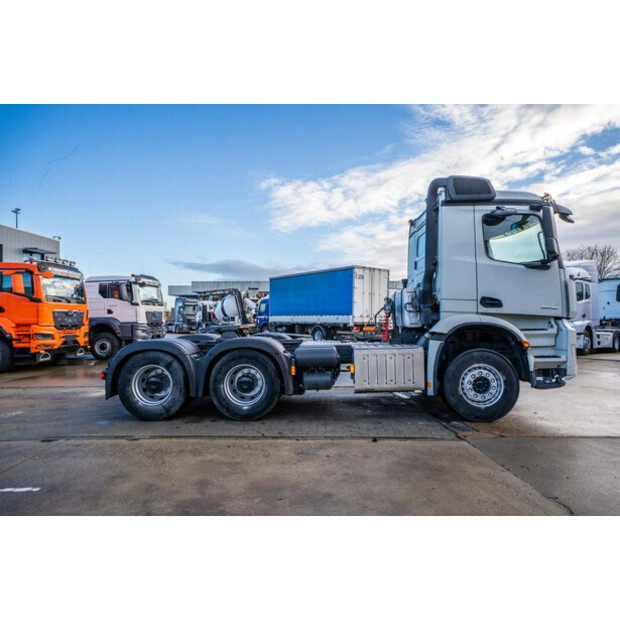 2018 مرسيدس بنز Arocs 2643-44878258