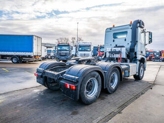 2018-mercedes-benz-arocs-2643-1403921-44878259