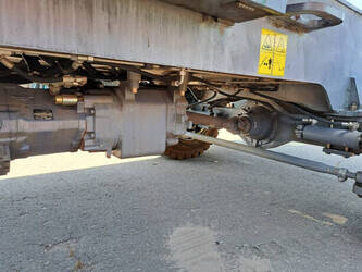 2011-fuchs-mhl350e-1403928-44878390