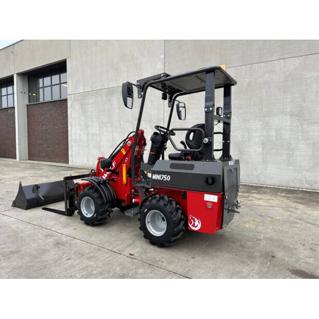 2025 Wolf Mini 750-44878406