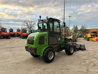 2025-wolf-mini-780tt-1403930-44878449