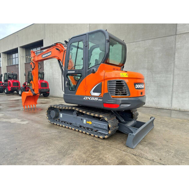 2018 دووسان DX55-9C-44878590