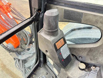 2011-hitachi-zx50u-2-44878656