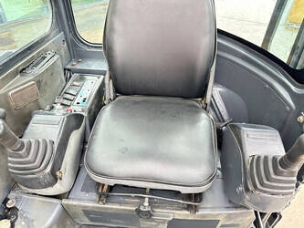 2011-hitachi-zx50u-2-44878659