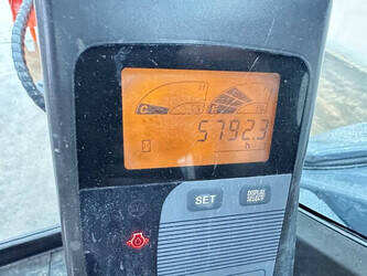 2011-hitachi-zx50u-2-44878660