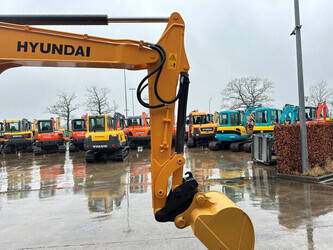 2019-hyundai-r60vs-1403935-44878673