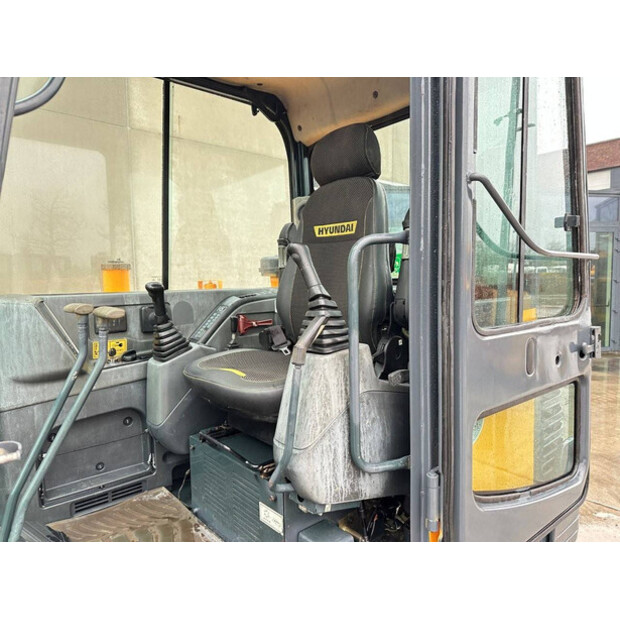 2019 Hyundai R60VS-44878694