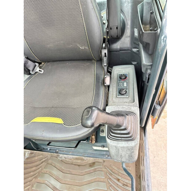 2019 Hyundai R60VS-44878698