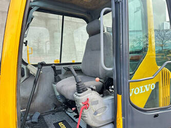 2010-volvo-ec55b-1403940-44878892