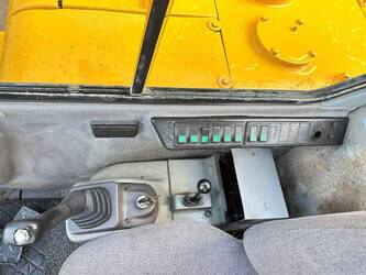 2010-volvo-ec55b-1403940-44878894