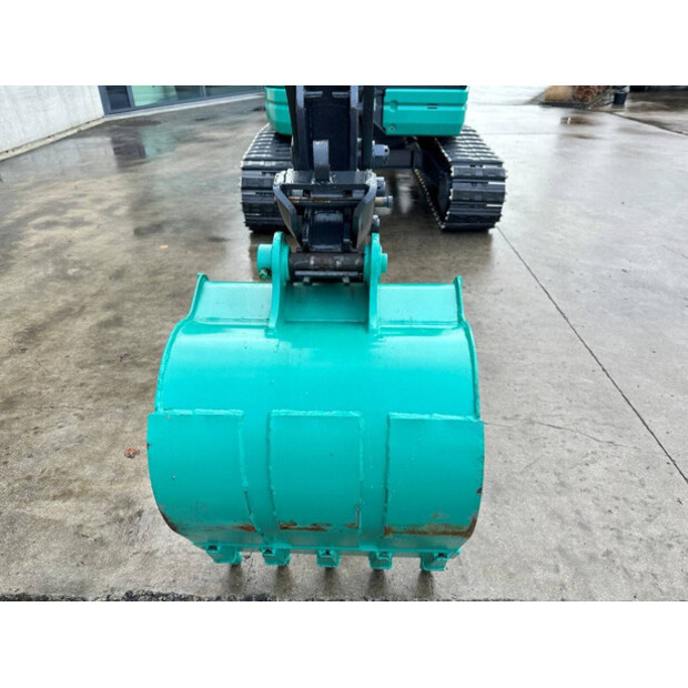 2016 اي اتش اي 50V4-44878990