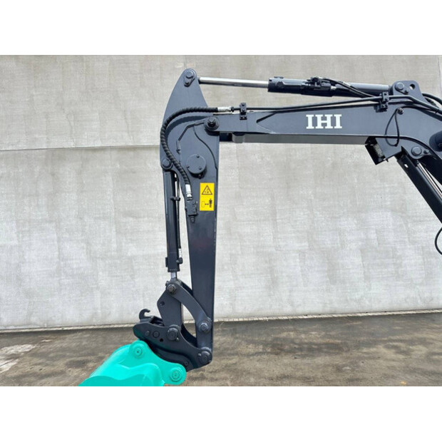 2016 اي اتش اي 50V4-44878992