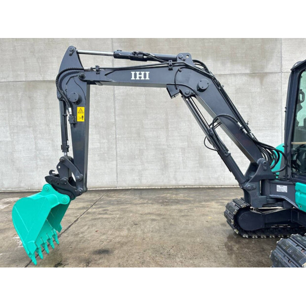 2016 اي اتش اي 50V4-44878994