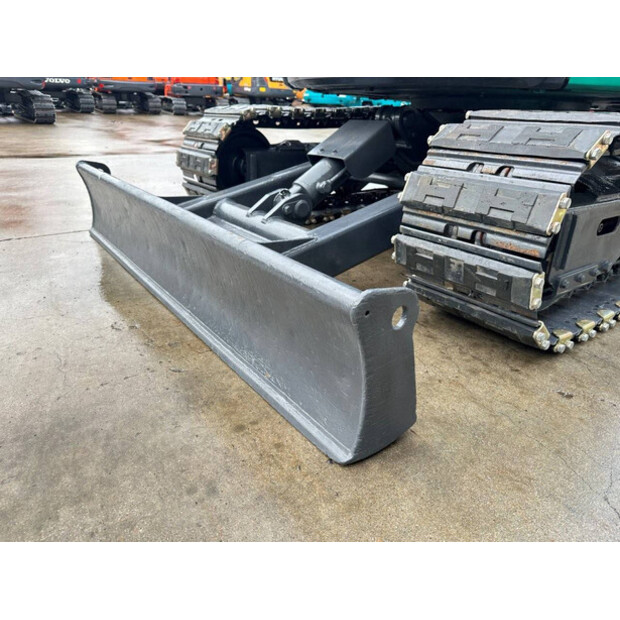 2016 اي اتش اي 50V4-44879003