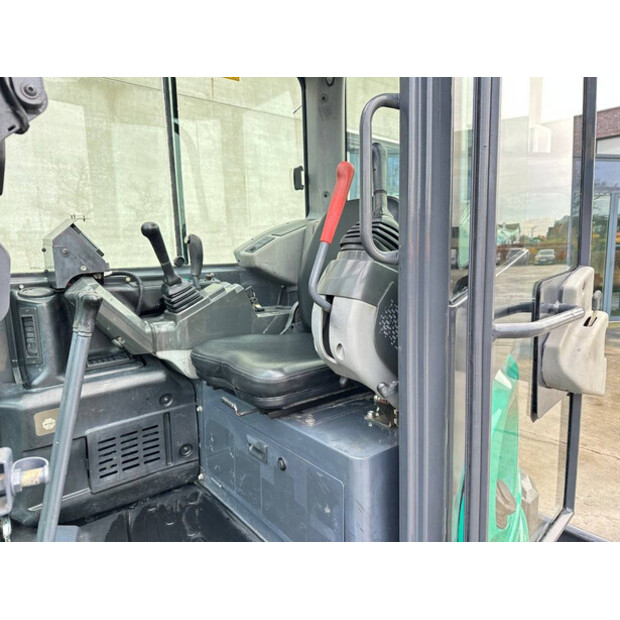 2016 اي اتش اي 50V4-44879012