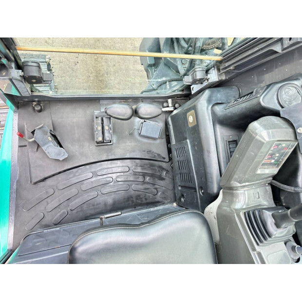 2016 اي اتش اي 50V4-44879015