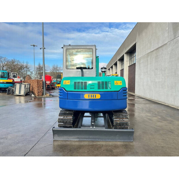 2017 اي اتش اي 55NSL-44879024