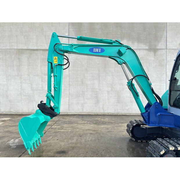 2017 اي اتش اي 55NSL-44879032