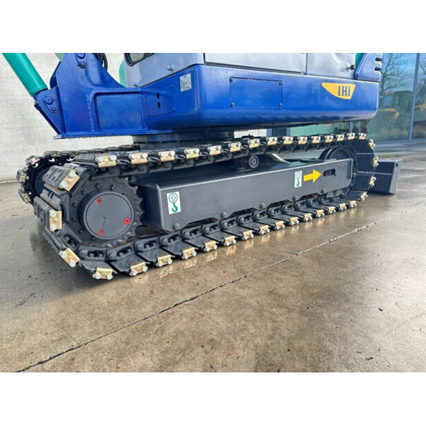 2017 اي اتش اي 55NSL-44879037