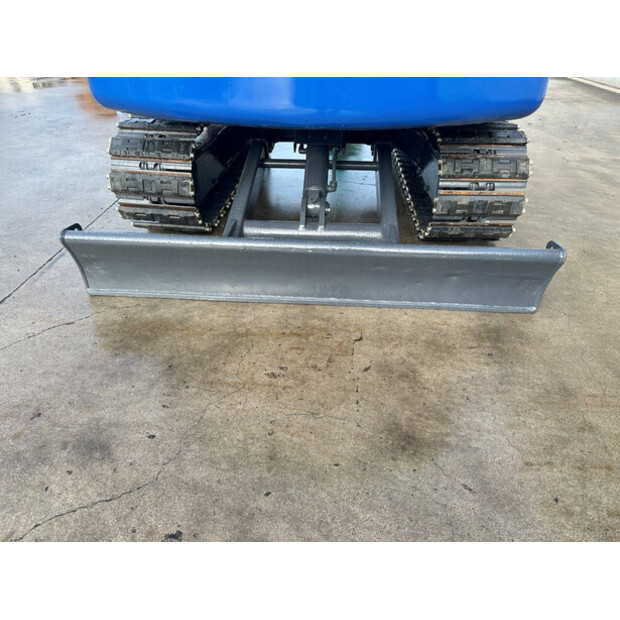 2017 اي اتش اي 55NSL-44879042