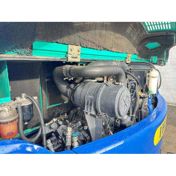 2017 اي اتش اي 55NSL-44879047