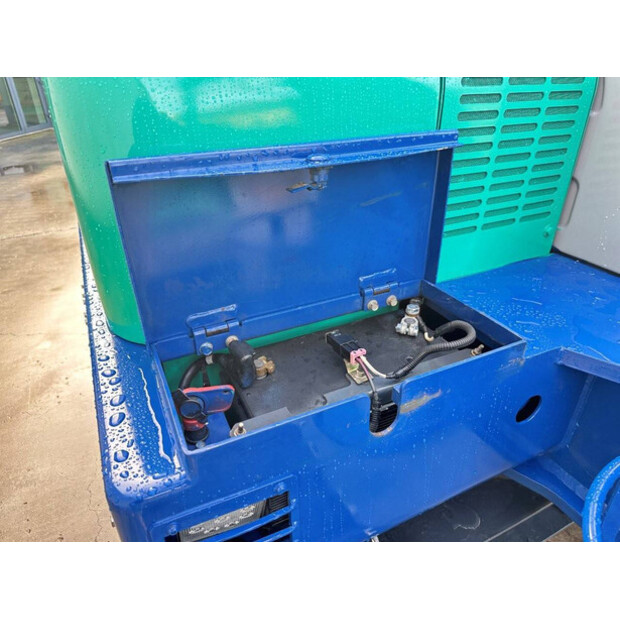 2017 اي اتش اي 55NSL-44879050