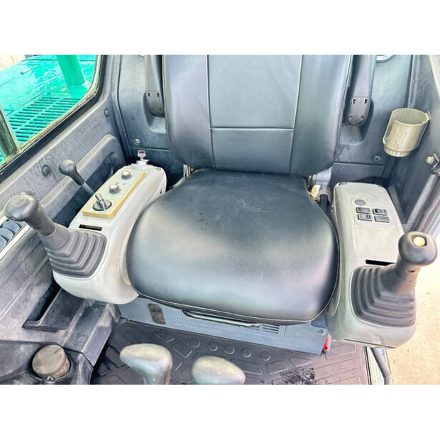 2017 اي اتش اي 55NSL-44879057