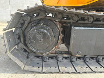 2009-jcb-8056-1403947-44879145