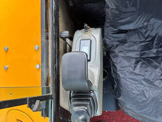 2009-jcb-8056-1403947-44879160