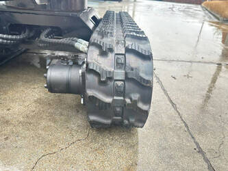 2025-vicsec-vc13-r-1403949-44879224