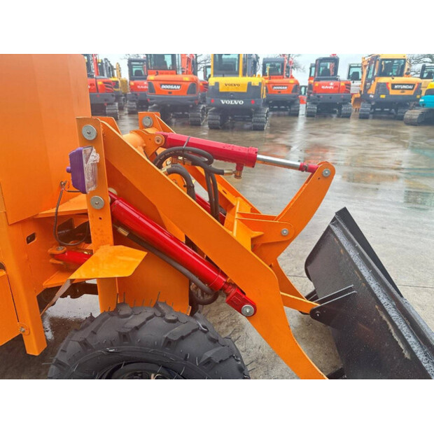 2025 ماك برو MP-L904-44879399