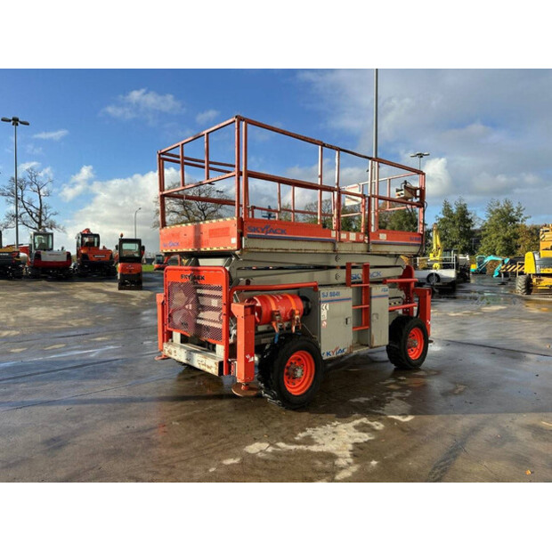 2009 SkyJack SJ-8841E-44879424