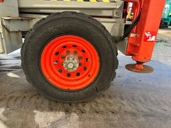 2009-skyjack-sj-8841e-44879429