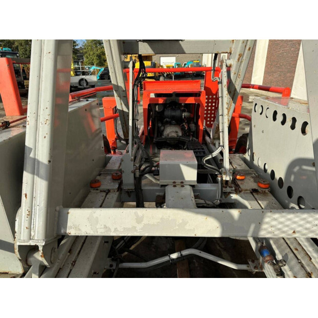 2009 SkyJack SJ-8841E-44879446