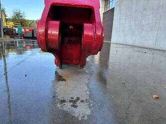 labounty-msd100-44879747