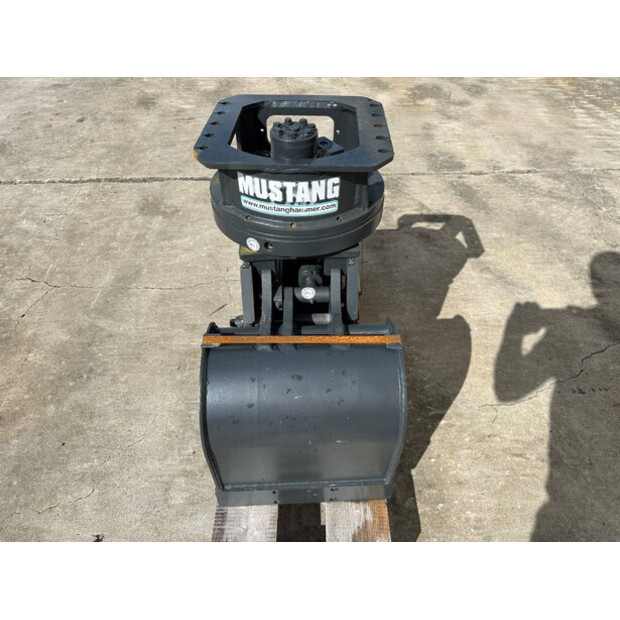 2024 MUSTANG GRP150CH-44879797