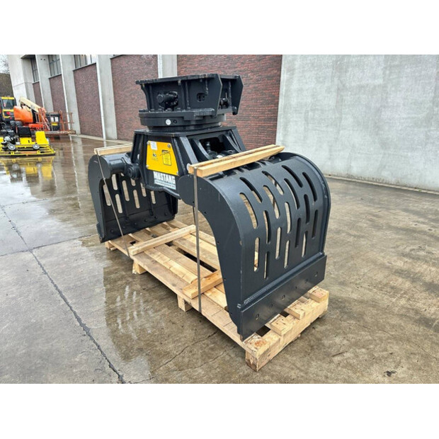 2025 MUSTANG GRP1000-44879895