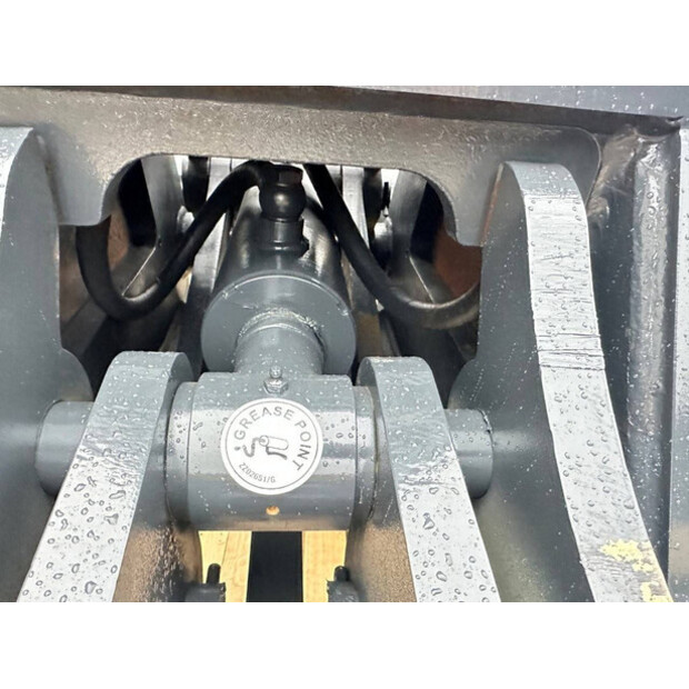 2025 MUSTANG GRP1000-44879906