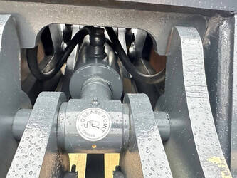 2025-mustang-grp1000-44879906