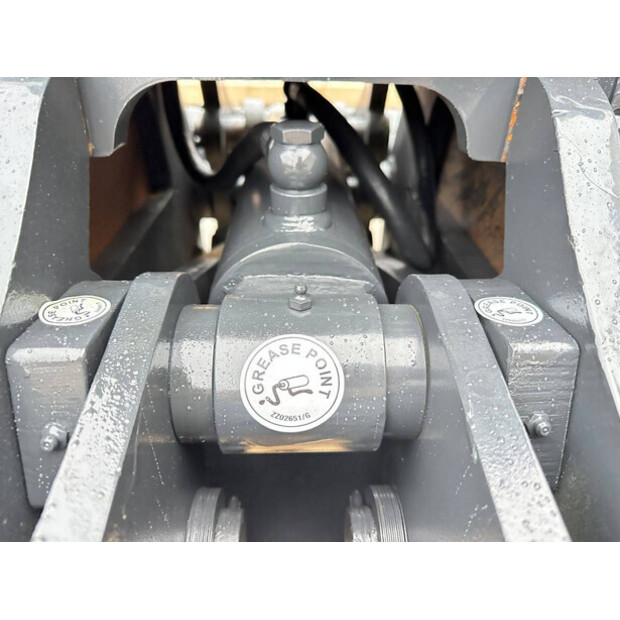 2025 MUSTANG GRP1000-44879907