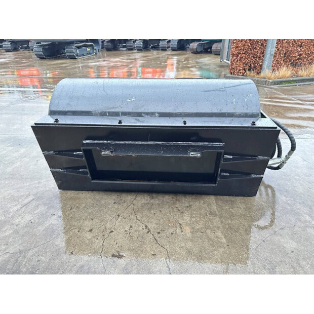 2025 جييي VR39-44880113