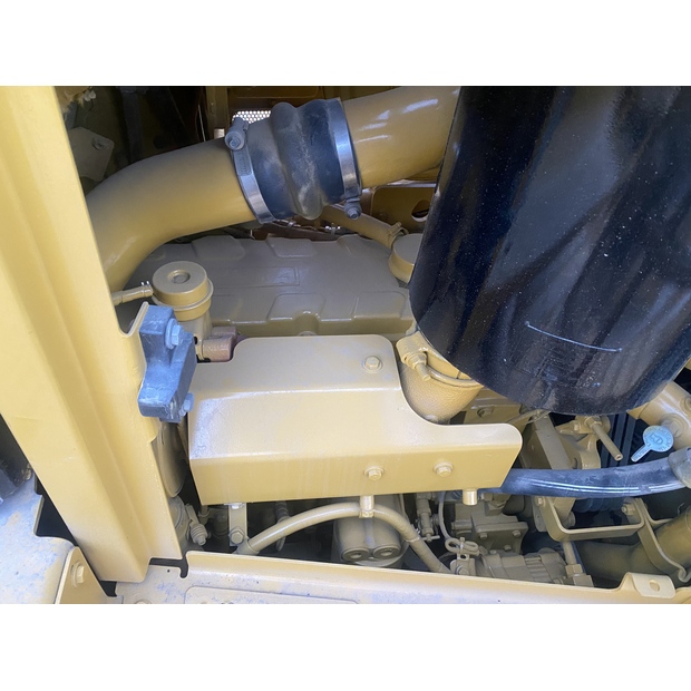 2022 Caterpillar D7R-44880242