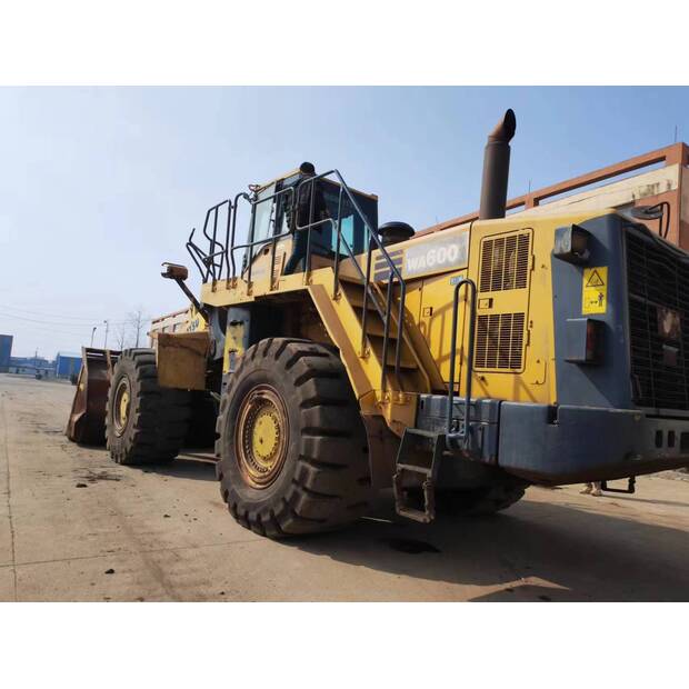 2016 كوماتسو WA600-6-44880276